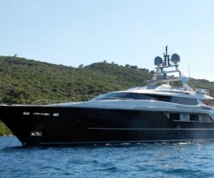 The 43-metre Le Yana superyacht is a beautiful vessel that has just gone on sale with...
