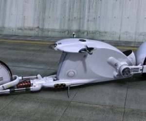 Resembling a cobra that&rsquo;s ready to strike, the Snake Road concept motorcycle by Fre...