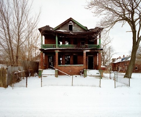 Photographer Kevin Bauman documents the decline of Detroit in 100 Abandoned Houses. Over the past 60 years, the city has gone from thriving metropolis, to a city in steady, undeniably decline. Over 50% of its population has left in the last 60 years, and the process shows no sign of stopping. These homes are a testament to where once there was progress and growth.