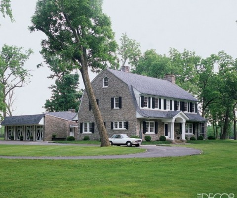 This month's Issue of Elle Decor features a peak into the luxury Kentucky estate of design duo Badgley Mischka.
