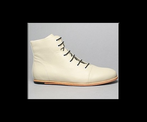 Modern men's boots by Zurick are clean and elegant. Wonderful shoes for Summer.