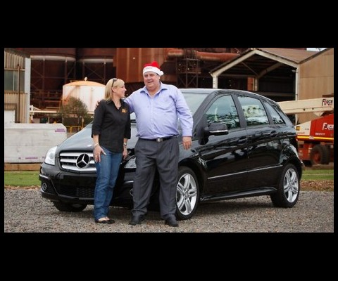 The Australian mining magnate, Clive Palmer handed out over 10 million dollars worth of Christmas bonuses to his lucky staff. 55 Mercedes-Benz cars and 700 overseas holidays were handed out to the Townsville nickel refinery staff.