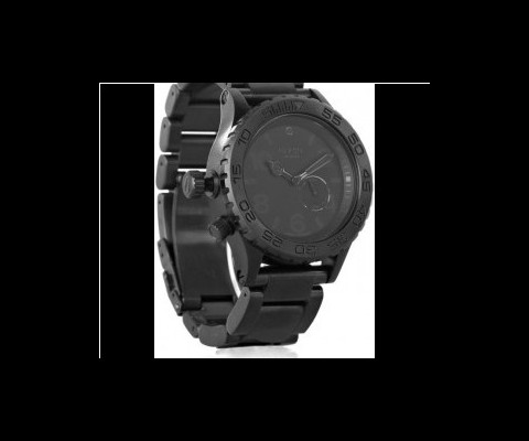 Nixon has become, in the past few years, one of the hippest watchmakers around. They make quality timepieces for reasonable designer prices, and most of their designs are meant to stand up well to wear and tear. The 42-20 is definitely one of these. It has a scratch-resistant face and is water resistant up to 200 meters.