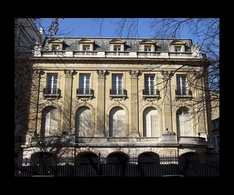 With a price tag of $140 Million, this Paris Mansion is the second most expensive piece of real estate on the world market today. 