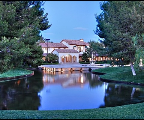The Royal Family Landmark Polo Estate Playground at 7030 Tomiyasu Lane in Las Vegas is now publicly listed for $37.5 million by Vegas Fine Estates. The former home of the Sultan of Brunei was initially offered for $60 million when it went on the market for $60 million in November 2009 before the price dropped to $48 million earlier this year