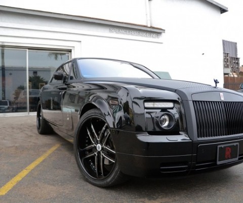 Symbolic Motors released a photo index and video featuring the first-of-its -kind Rolls-Royce Phantom Coupe wrapped in 3M carbon fiber. The $400,000+ luxury automobile boasts a water resistant, light reflective pattern. Other iconic features include reverse-opening power-closing doors, 21-inch alloy wheels and handcrafted leather interiors with a choice of wood veneers.